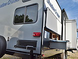 2015 Cruiser RV Shadow Cruiser Photo #5