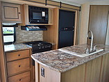2015 Cruiser RV Shadow Cruiser Photo #12