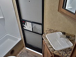 2015 Cruiser RV Shadow Cruiser Photo #18