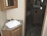 2016 Cruiser RV Shadow Cruiser Photo #21