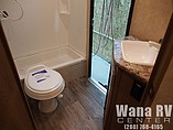 2016 Cruiser RV Shadow Cruiser Photo #23