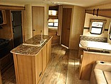 2015 Cruiser RV Shadow Cruiser Photo #6