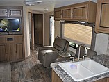 2015 Cruiser RV Shadow Cruiser Photo #6