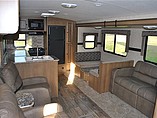 2015 Cruiser RV Shadow Cruiser Photo #13