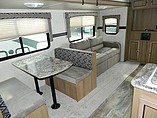 2015 Cruiser RV Shadow Cruiser Photo #5
