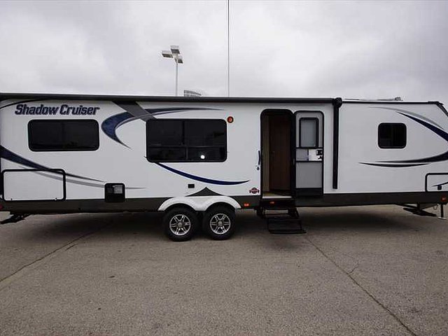 2015 Cruiser RV Shadow Cruiser Photo