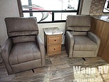 2015 Cruiser RV Shadow Cruiser Photo #13