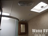 2015 Cruiser RV Shadow Cruiser Photo #21