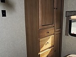 2015 Cruiser RV Shadow Cruiser Photo #26