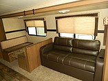 2015 Cruiser RV Shadow Cruiser Photo #16