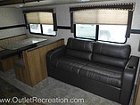 2015 Cruiser RV Shadow Cruiser Photo #6