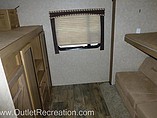 2015 Cruiser RV Shadow Cruiser Photo #10
