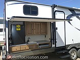 2015 Cruiser RV Shadow Cruiser Photo #15