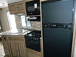 2015 Cruiser RV Shadow Cruiser Photo #12