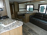 2015 Cruiser RV Shadow Cruiser Photo #4