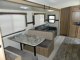 2015 Cruiser RV Shadow Cruiser Photo #7