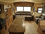 2015 Cruiser RV Shadow Cruiser Photo #6