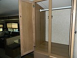 2015 Cruiser RV Shadow Cruiser Photo #11