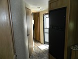 2015 Cruiser RV Shadow Cruiser Photo #15