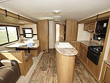 2015 Cruiser RV Shadow Cruiser Photo #12