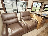 2015 Cruiser RV Shadow Cruiser Photo #14