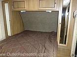 2016 Cruiser RV Shadow Cruiser Photo #7