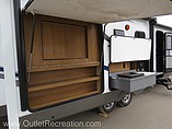 2016 Cruiser RV Shadow Cruiser Photo #4