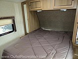 2016 Cruiser RV Shadow Cruiser Photo #6