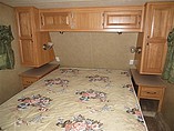 2007 Cruiser RV Shadow Cruiser Photo #14
