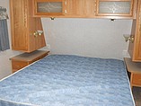 2005 Cruiser RV Shadow Cruiser Photo #7