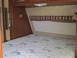 2012 Cruiser RV Shadow Cruiser Photo #7