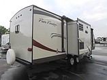 2013 Cruiser RV Shadow Cruiser Photo #4