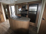 2013 Cruiser RV Shadow Cruiser Photo #8