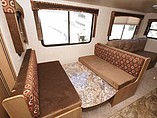 2015 Cruiser RV Shadow Cruiser Photo #5