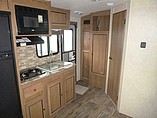 2015 Cruiser RV Shadow Cruiser Photo #10
