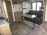 2016 Cruiser RV Shadow Cruiser Photo #12