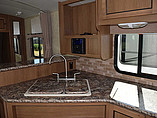 2015 Cruiser RV Shadow Cruiser Photo #7