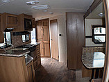 2015 Cruiser RV Shadow Cruiser Photo #6