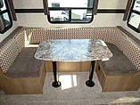 2015 Cruiser RV Shadow Cruiser Photo #8