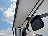 2015 Cruiser RV Shadow Cruiser Photo #6