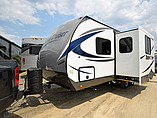 15 Cruiser RV Shadow