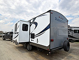 2015 Cruiser RV Shadow Cruiser Photo #2