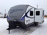15 Cruiser RV Shadow