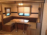 2015 Cruiser RV Shadow Cruiser Photo #10