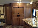 2015 Cruiser RV Shadow Cruiser Photo #20
