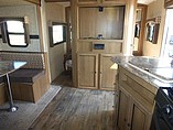 2015 Cruiser RV Shadow Cruiser Photo #8