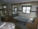 2016 Cruiser RV Shadow Cruiser Photo #5