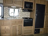 2016 Cruiser RV Shadow Cruiser Photo #6