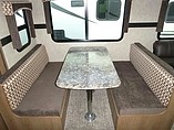 2015 Cruiser RV Shadow Cruiser Photo #7
