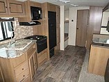 2015 Cruiser RV Shadow Cruiser Photo #11